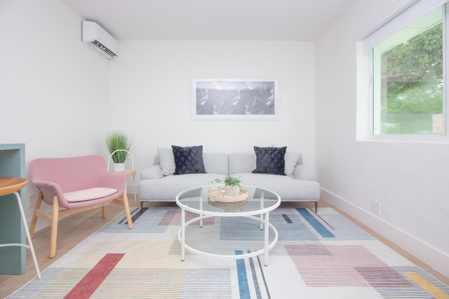 Stylish One Bedroom Apartment In El Portal #4 Маями Екстериор снимка