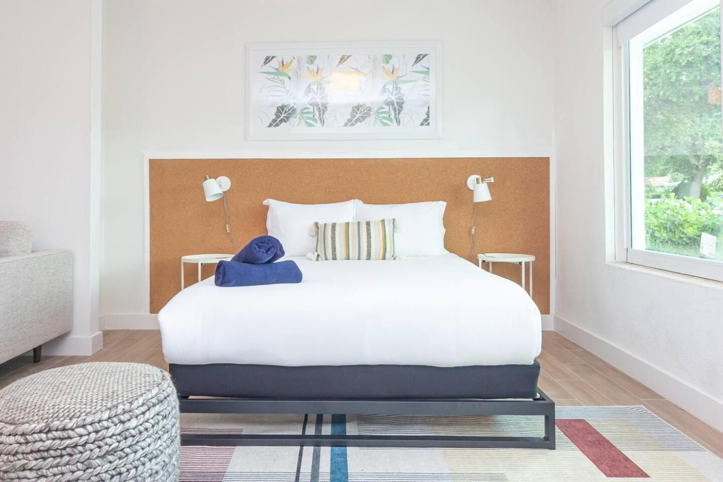 Stylish One Bedroom Apartment In El Portal #4 Маями Екстериор снимка